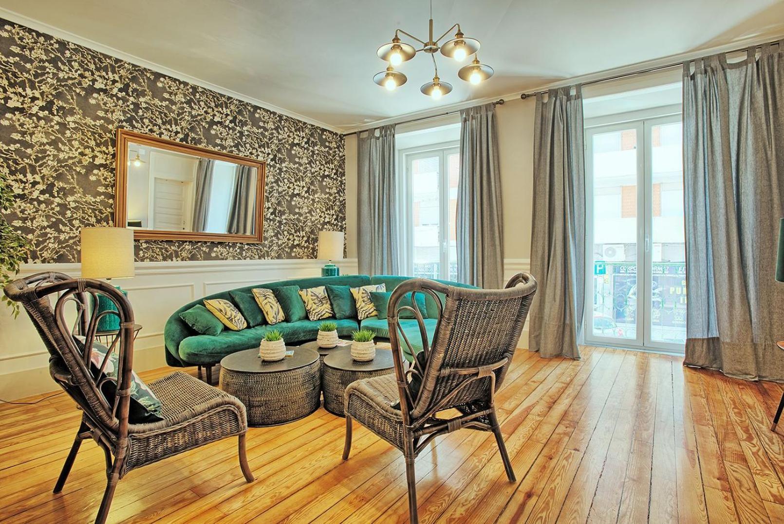 Angel S Chic Duplex Apartment *